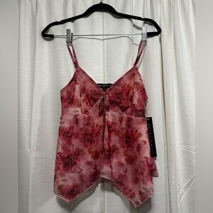 🌸Size Small Women’s Rose Print Flowy Tank Top🌹